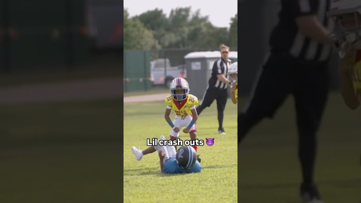 Lil bros standing on business 💀 (via nextupaffilliated/IG) #shorts #football #highlights #kids #nfl